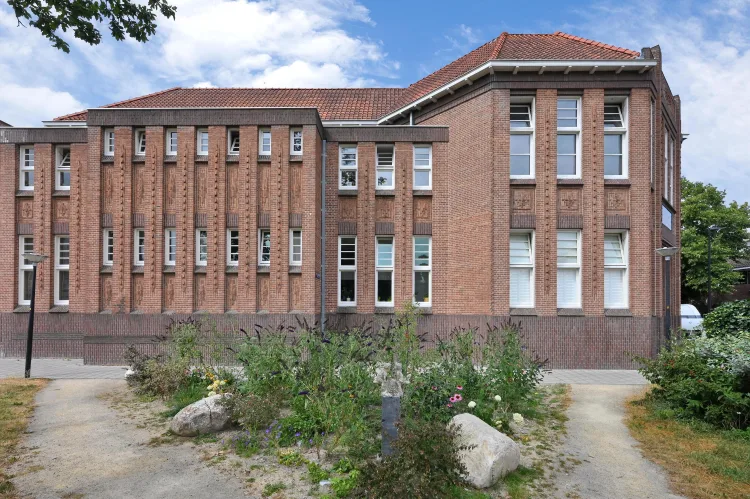 Fenacoliusplein 19, MAASSLUIS