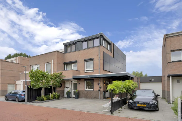 Pruimengaarde 19, SCHIEDAM