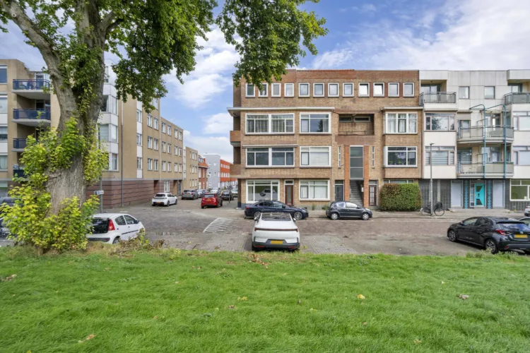 Rotterdamsedijk 34 2, SCHIEDAM